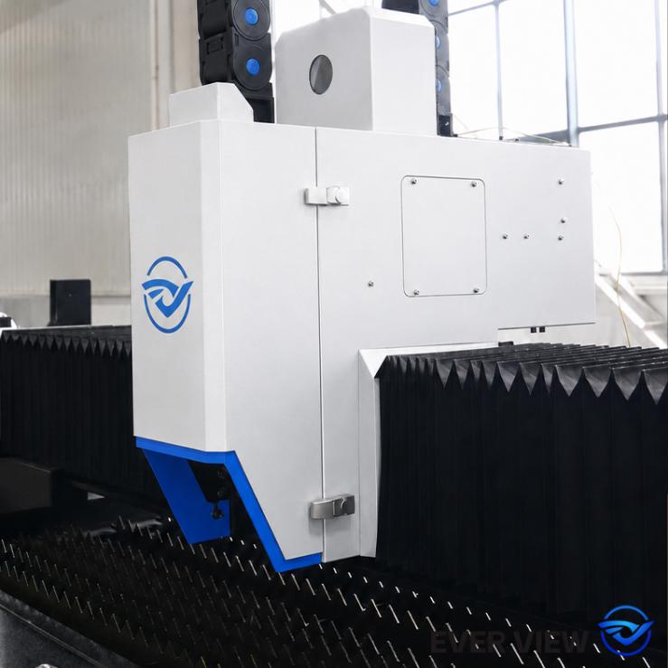 Lazer Kesim Makineleri için Yardımcı Gaz Nasıl Seçilir -EVER VIEW Machinery Profesyonel Eşleştirme Önerileri Sağlar